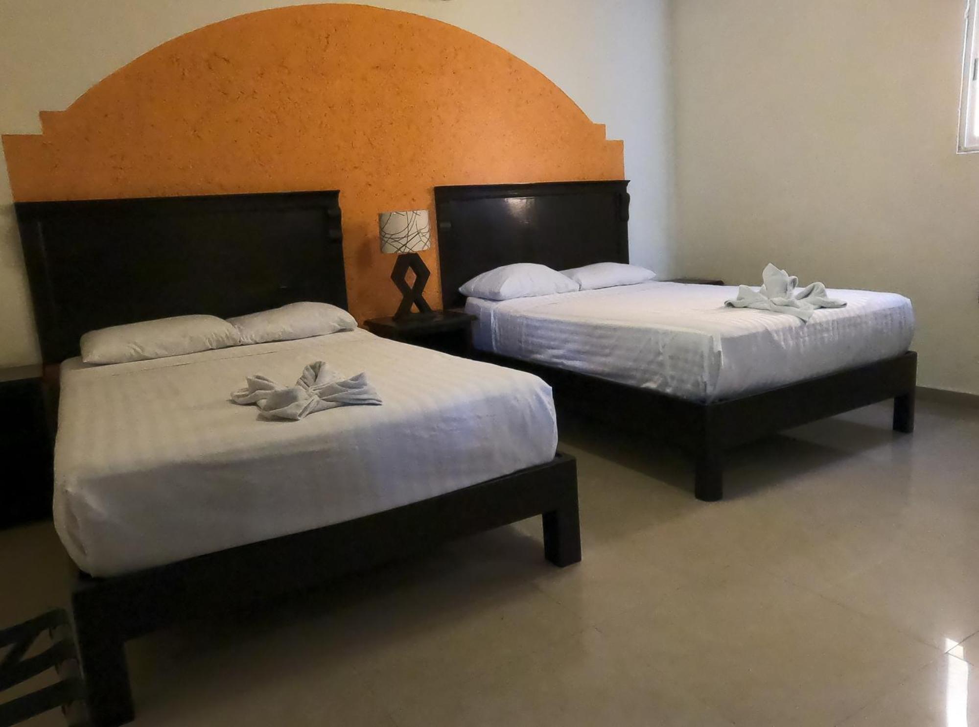 Hotel Quinta Marciala Mx วัลลาโดลิด ภายนอก รูปภาพ