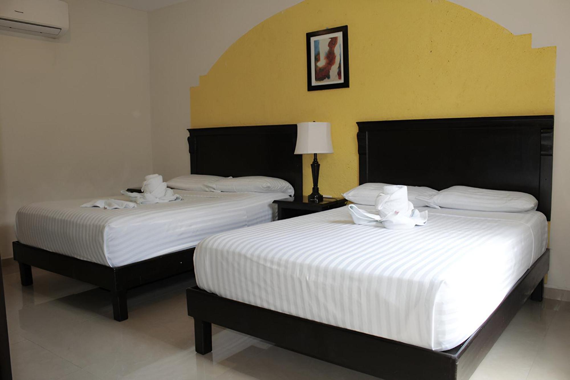 Hotel Quinta Marciala Mx วัลลาโดลิด ภายนอก รูปภาพ
