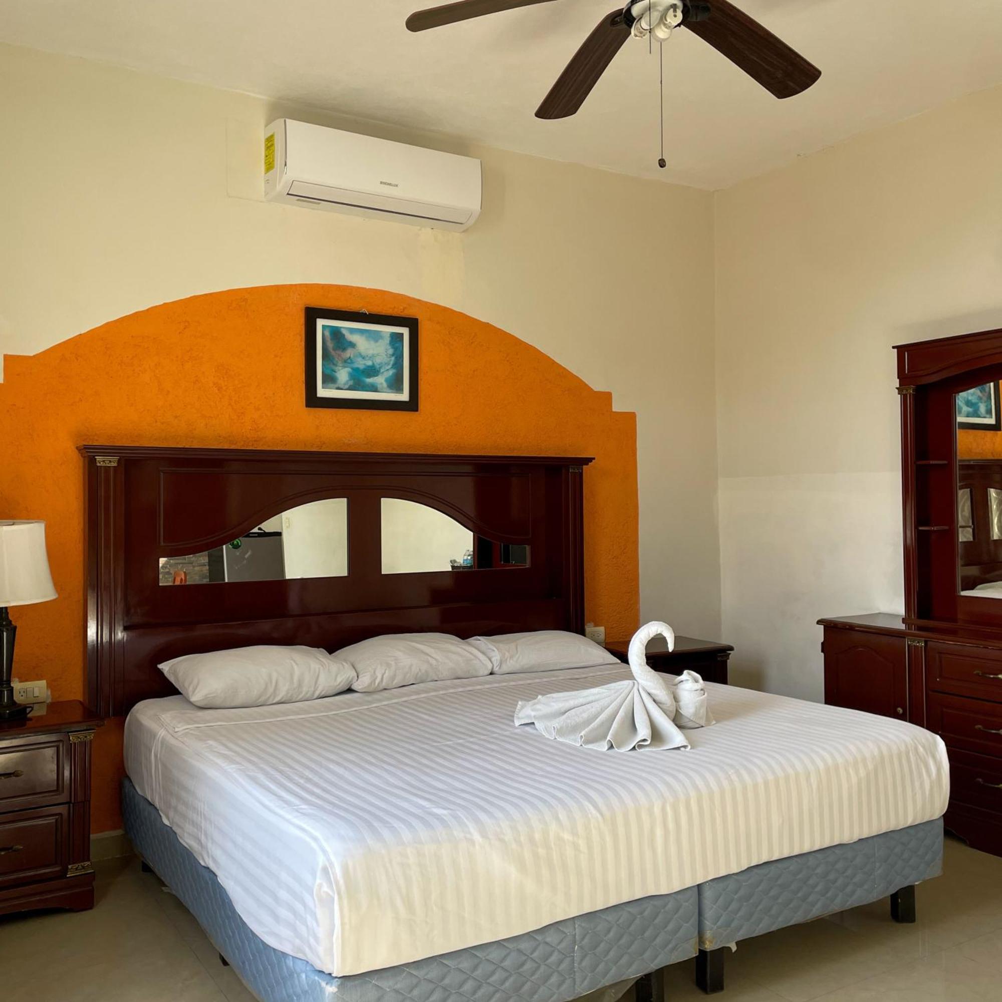 Hotel Quinta Marciala Mx วัลลาโดลิด ภายนอก รูปภาพ