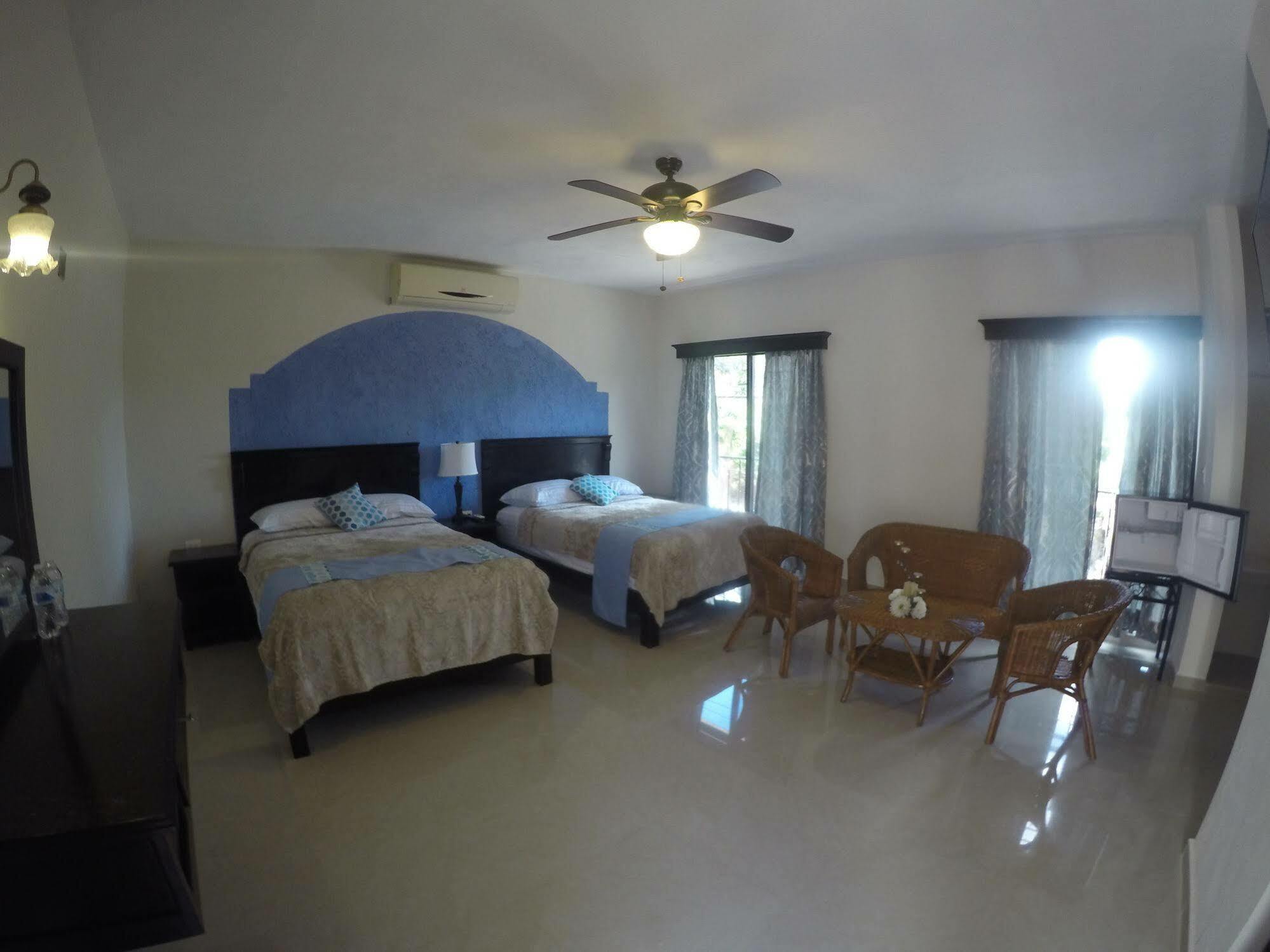 Hotel Quinta Marciala Mx วัลลาโดลิด ภายนอก รูปภาพ
