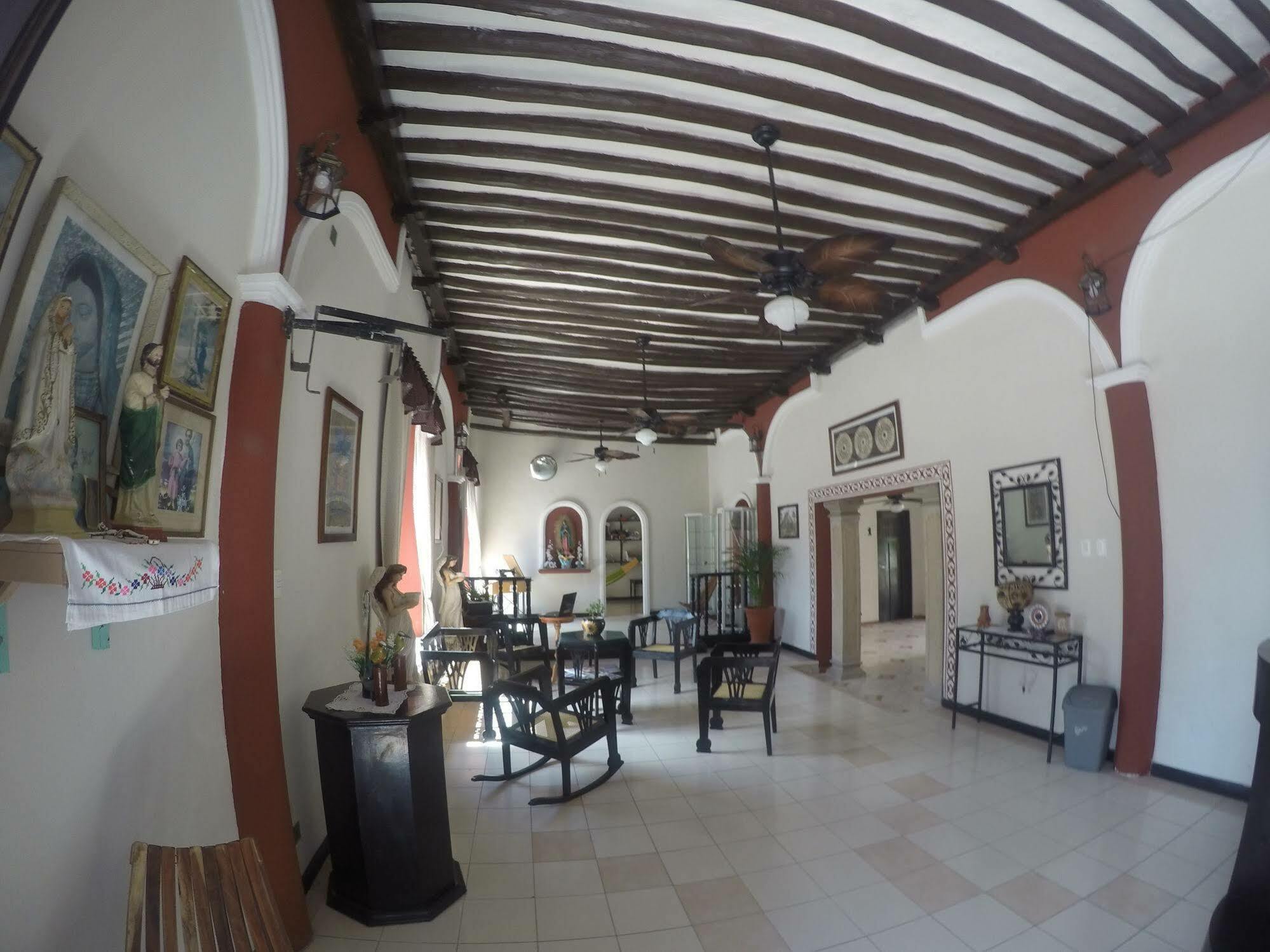 Hotel Quinta Marciala Mx วัลลาโดลิด ภายนอก รูปภาพ