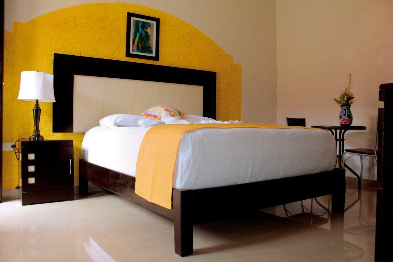 Hotel Quinta Marciala Mx วัลลาโดลิด ภายนอก รูปภาพ